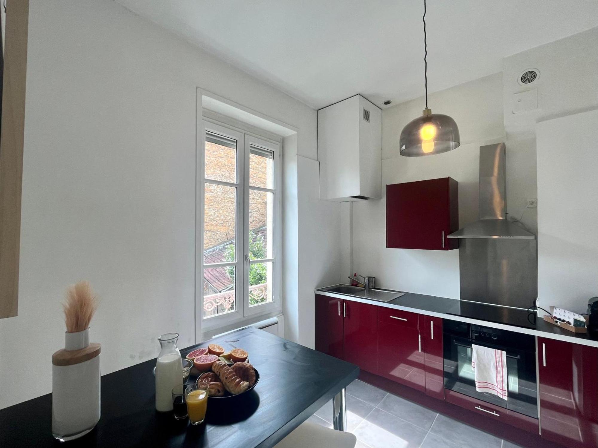 Suite Lavani Lyon Extérieur photo